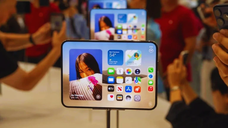 Keynote Apple 2026 : le premier iPhone pliable « Duo » est officialisé (et il coûte très cher)